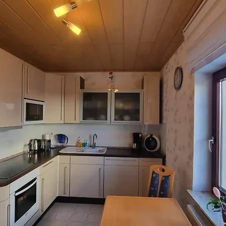 Gemuetliches Mit Eigenem Garten In Im Harz - Idyllisch In Der Aue Gelegen 度假居 *